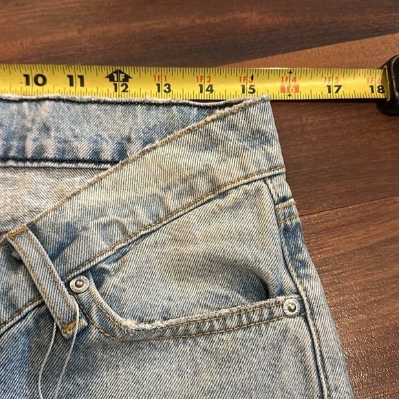 Revice Denim Viper Jeans Size 30 Women’s Crossover Waistline - Picture 13 of 15